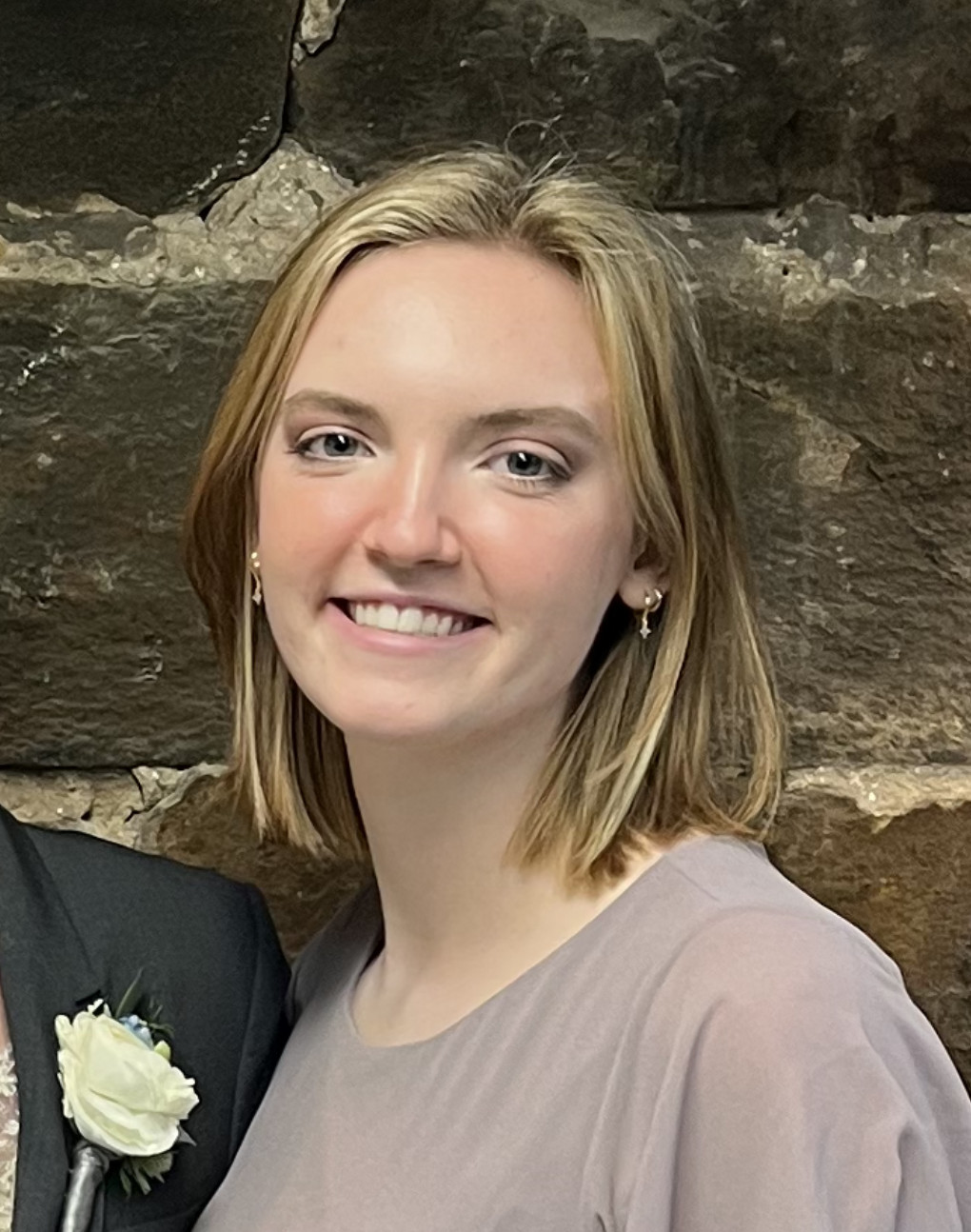 Elaina Brooks Team Photo