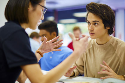 math tutor using gestures to explain math concepts