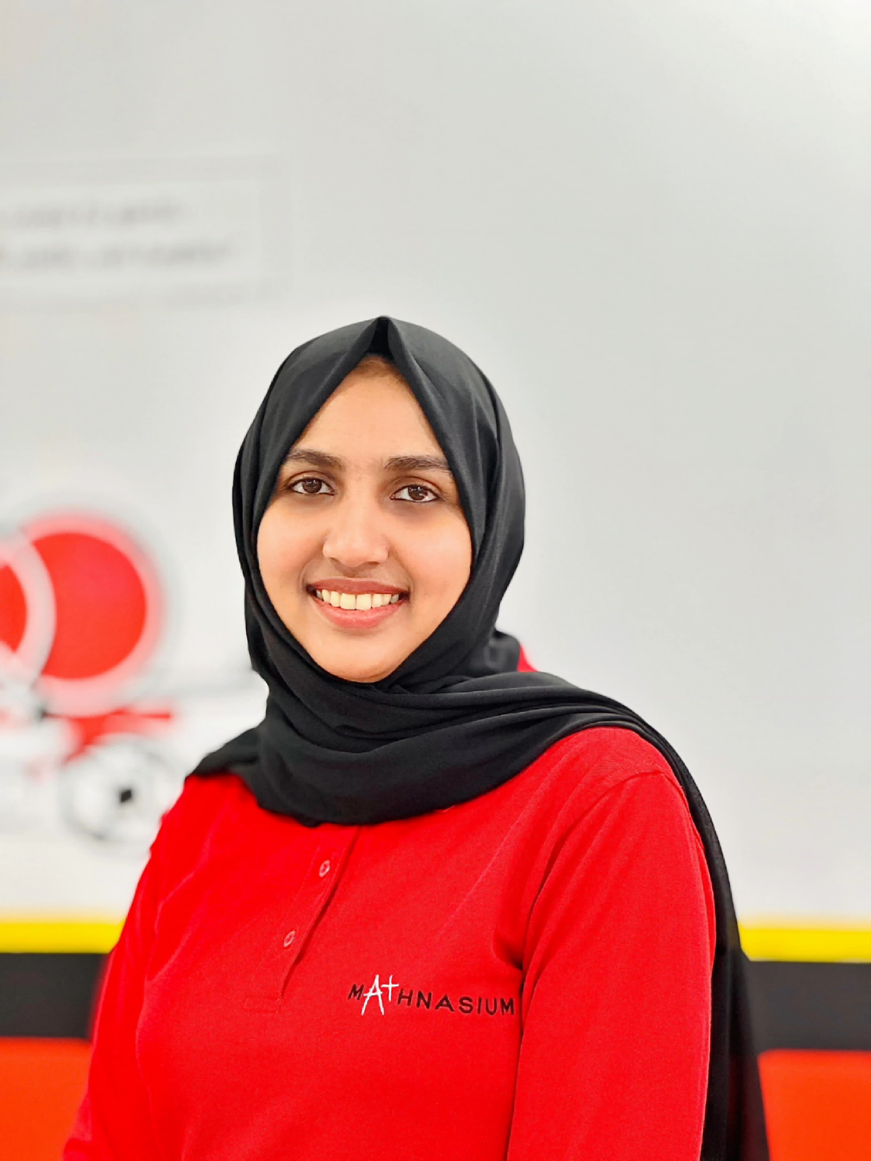 Ayisha Shahana Team Photo